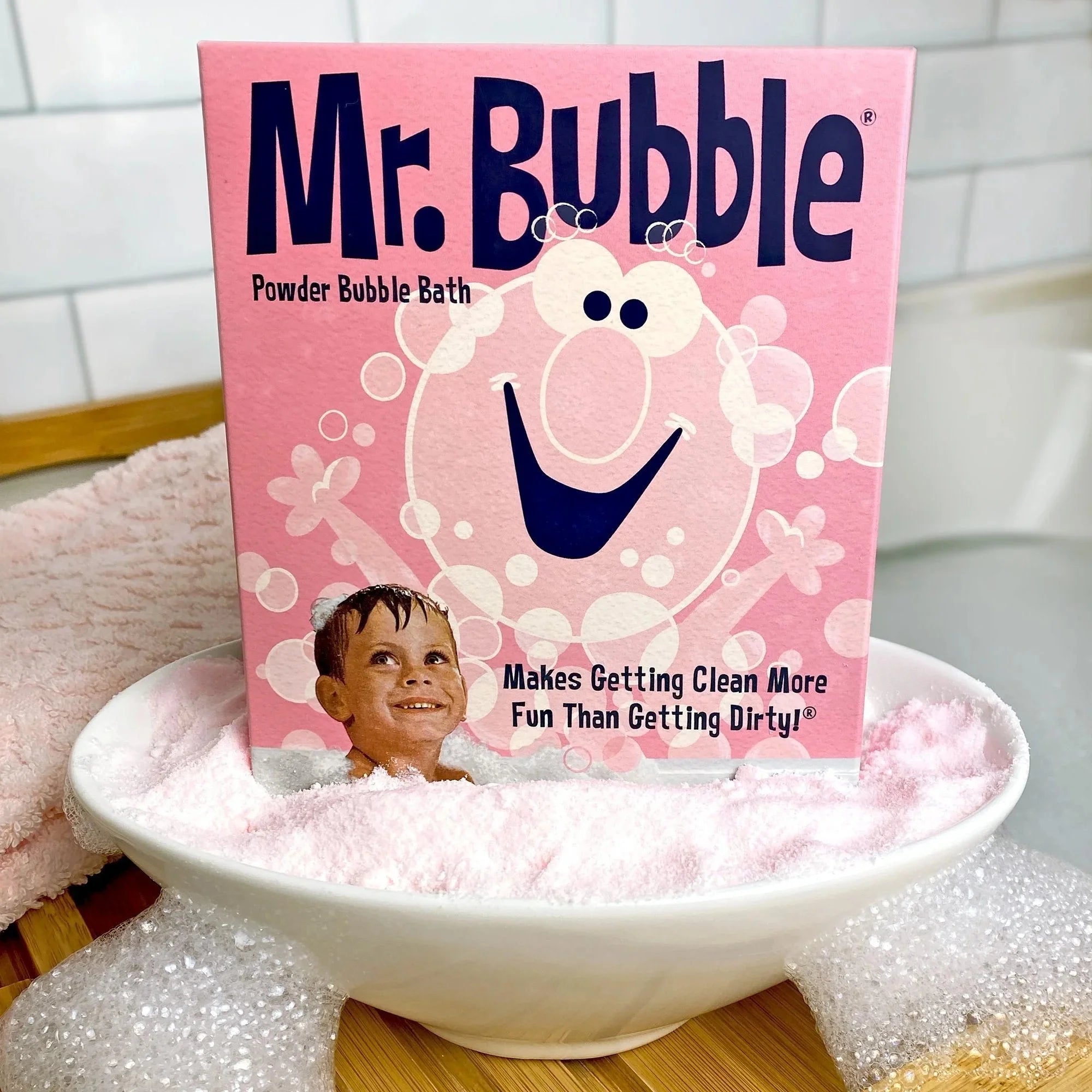 Bubblegum Scent Bubble Bath, 10 oz I91419