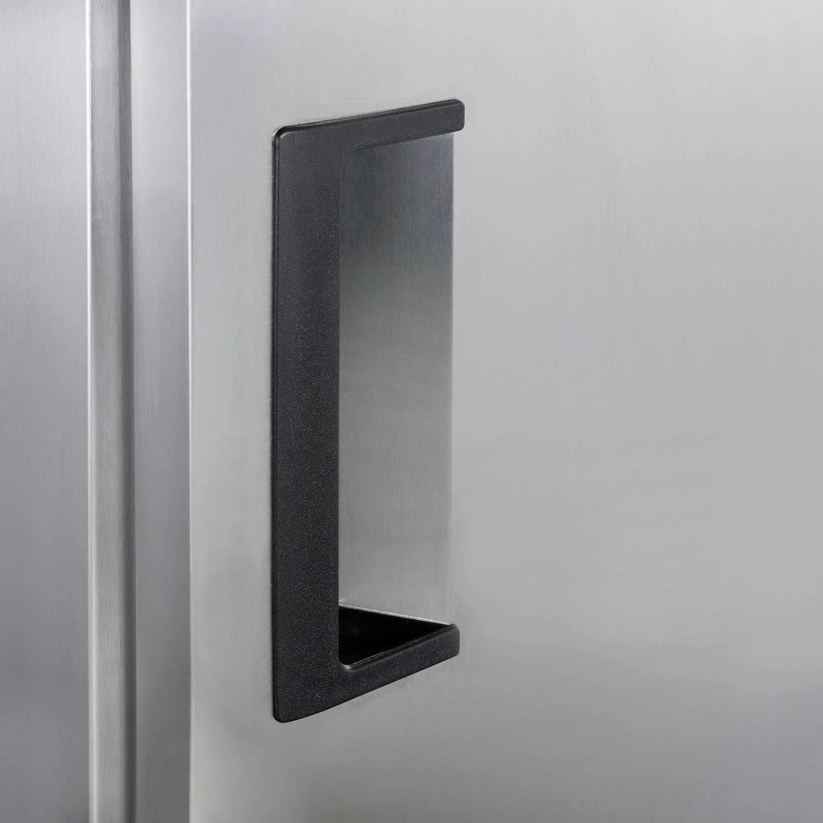 4 Solid Doors 47 Cu. Ft. Refrigerator J567