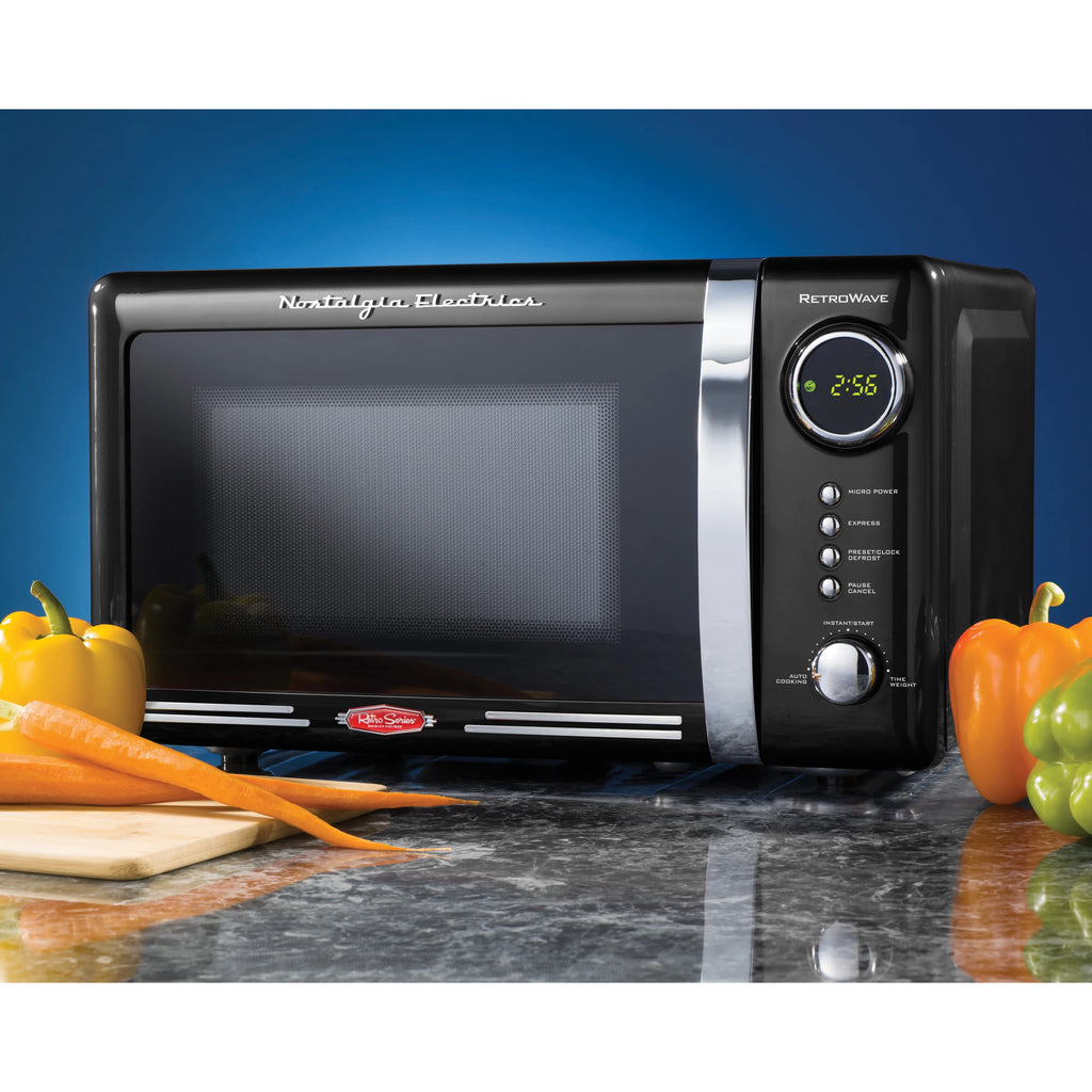 Retro Series 0.7 cu. ft. 700W Microwave Oven T6104