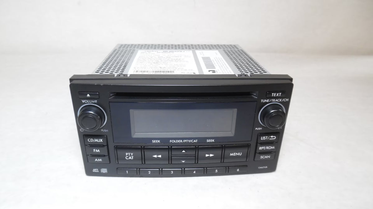 Pre-Owned Subaru Impreza CD MP3 Player Radio Receiver 2.0L OEM A61713
