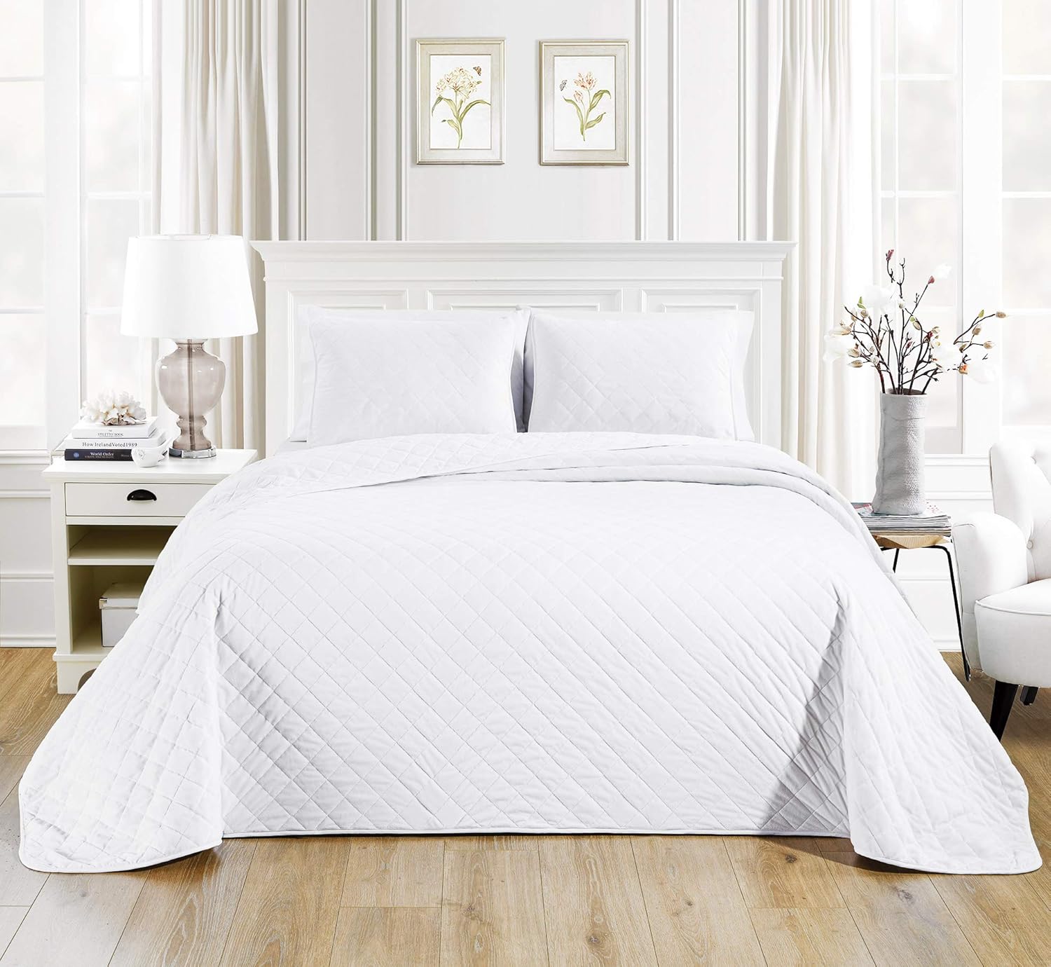 White Cal King Size Micromink Velvet Quilt Set G64137