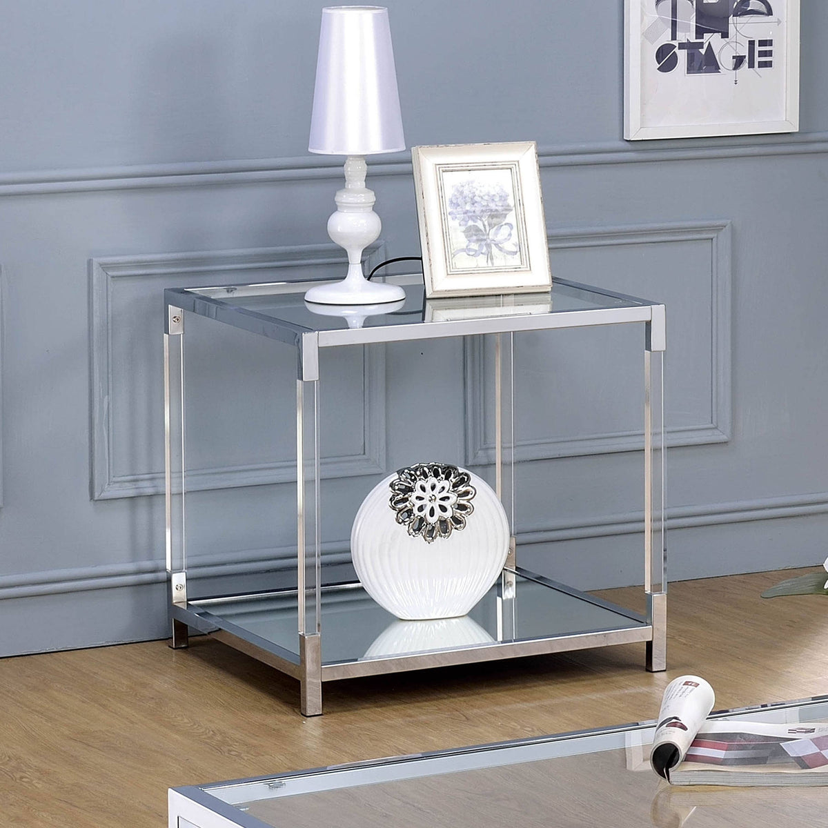 Chrome Metal 1-Shelf End Table W467