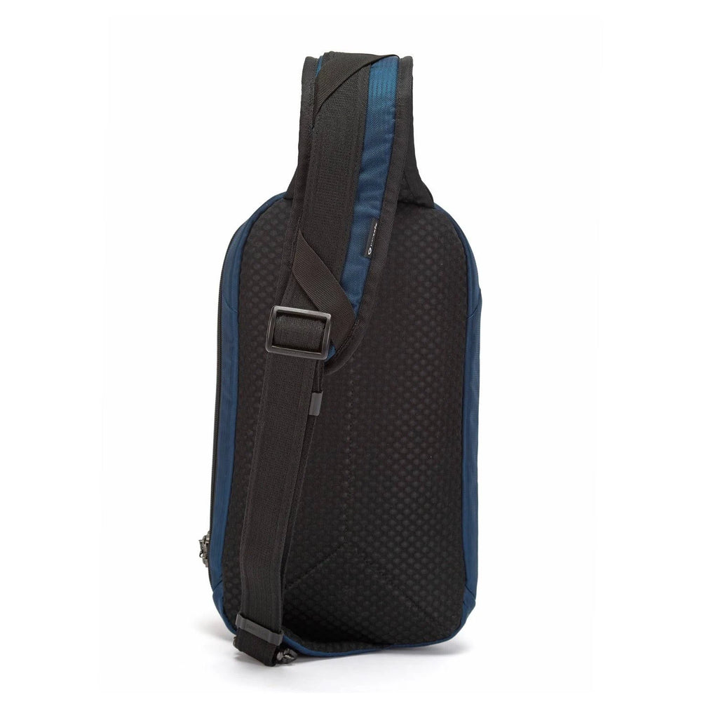 Black Anti Theft Sling Pack D69719