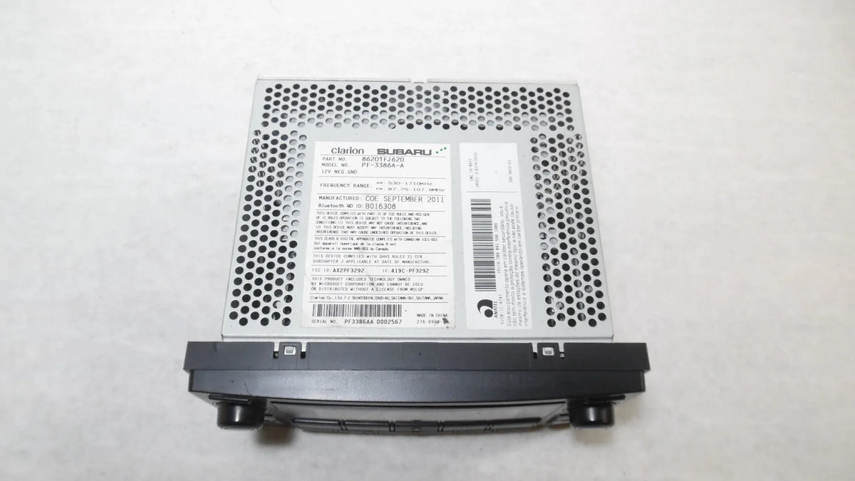 Pre-Owned Subaru Impreza CD MP3 Player Radio Receiver 2.0L OEM A61713